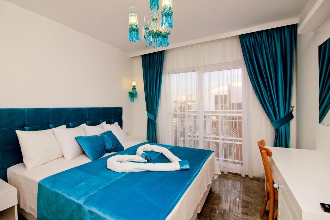 Otel Yazar Lara 3*