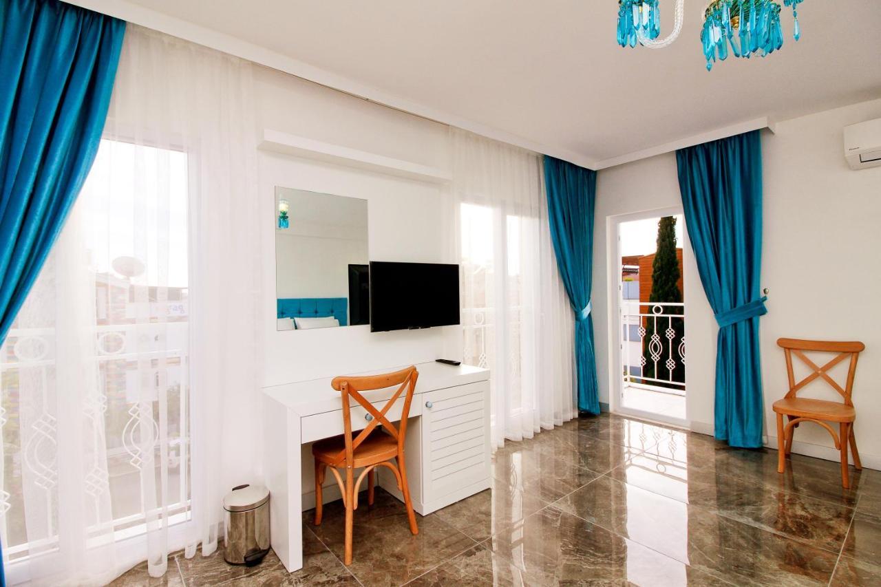 Yazar Lara Otel Antalya